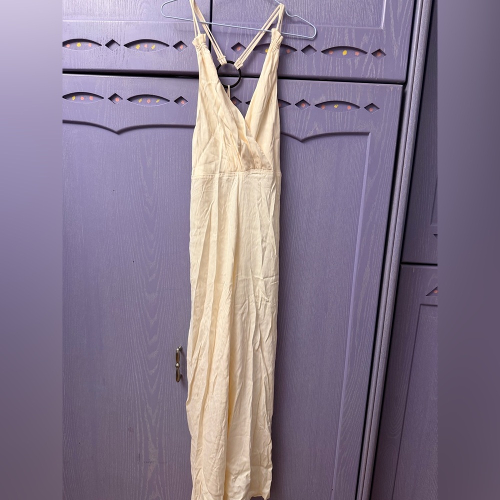 ZARA Sleeveless Cream V-Neck maxi jumpsuit  with Ring Back Detail